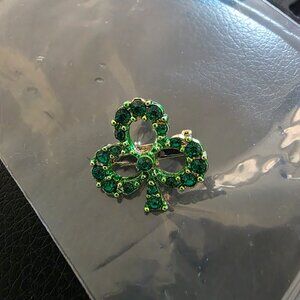 Vintage Shamrock Brooch Green Gold Tone Saint Patrick's Day Clover